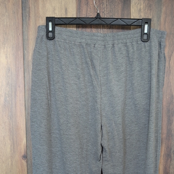 HUE Gray Lounge Pants Stretch Waist Joggers 1X W215 - Picture 5 of 9
